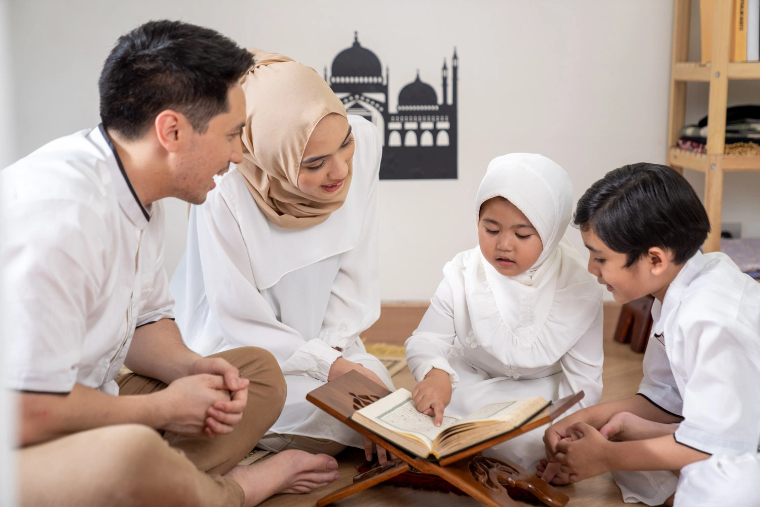mengenal-esensi-dan-pilar-ajaran-islam